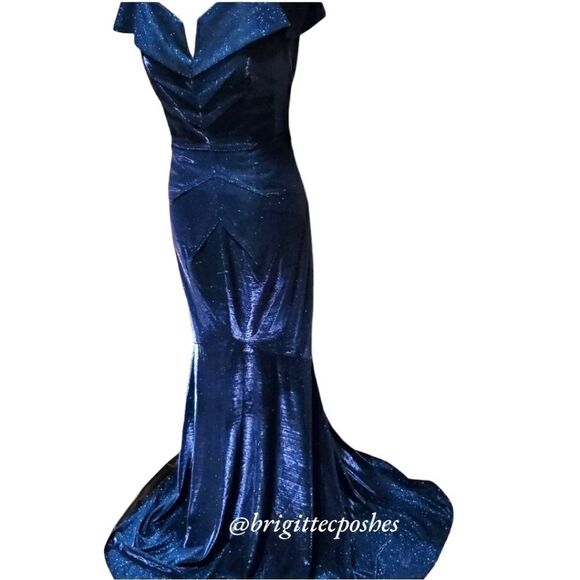 RENE RUIZ Off-The-Shoulder Mermaid Glitter Gown - Picture 2 of 11